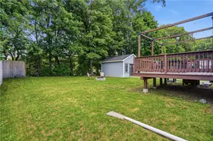 120 Pepin St, West Warwick, RI 02893 - Photo 34