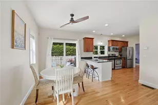 96 Seafare Ln, Portsmouth, RI 02871 - Photo 10