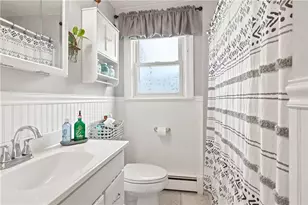 142 Mowry Ave, Cumberland, RI 02864 - Photo 12