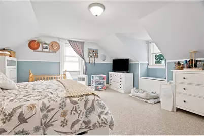 142 Mowry Avenue, Cumberland, RI 02864 - Photo 14