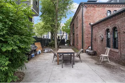 369 Thayer Street, Providence, RI 02906 - Photo 4