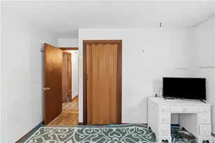 42 Charles Ave, Charlestown, RI 02813 - Photo 10