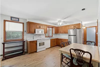 42 Charles Avenue, Charlestown, RI 02813 - Photo 4