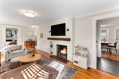 225 Greenwood Avenue, Warwick, RI 02886 - Photo 8
