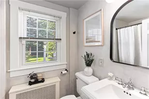 225 Greenwood Ave, Warwick, RI 02886 - Photo 24