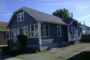 38 Littlefield St, Pawtucket, RI 02861 - Photo 2