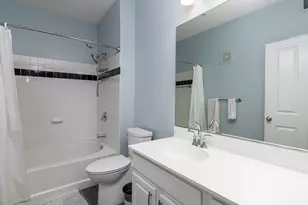 1000 Providence Pl, Providence, RI 02903 - Photo 12