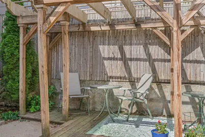 331 Williams Street #7, Providence, RI 02906 - Photo 18