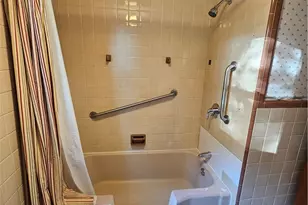 27 Clifton Ave, Coventry, RI 02816 - Photo 12