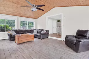 2 Brookfield Rd, Coventry, RI 02816 - Photo 28