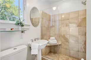 84 Rodman St, Narragansett, RI 02882 - Photo 18