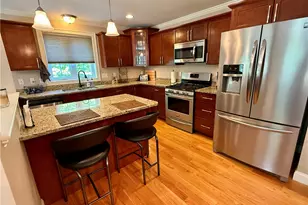 12 Nicole Cir, Smithfield, RI 02917 - Photo 4