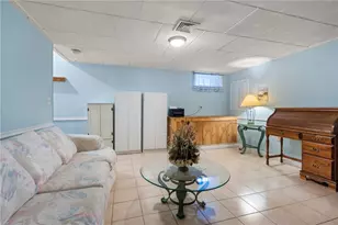 222 Killey Ave, Warwick, RI 02889 - Photo 18