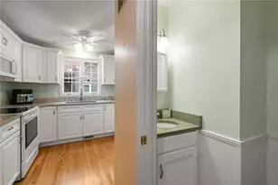 222 Killey Ave, Warwick, RI 02889 - Photo 4