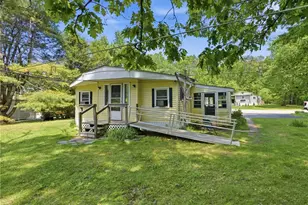 38 Airport Rd, Coventry, RI 02816 - Photo 2