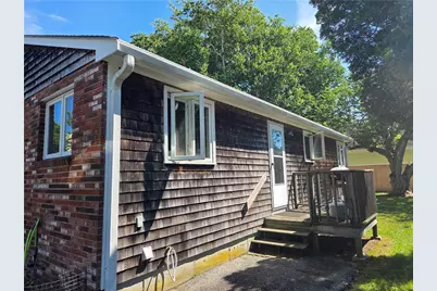 23 Butler Street, Newport, RI 02840 - Photo 16