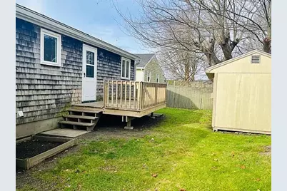 23 Butler Street, Newport, RI 02840 - Photo 14