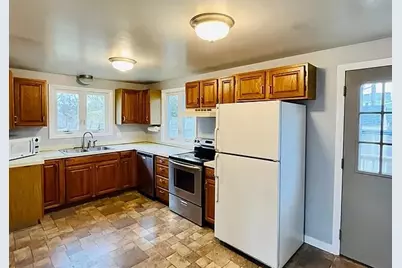 23 Butler Street, Newport, RI 02840 - Photo 4