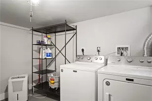 88 Kay St, Newport, RI 02840 - Photo 38