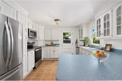 141 Redwood Road, Portsmouth, RI 02871 - Photo 8
