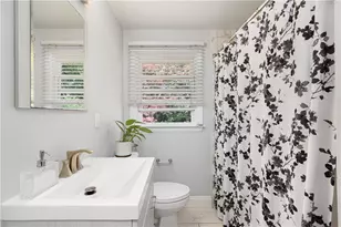 141 Redwood Rd, Portsmouth, RI 02871 - Photo 18