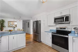 141 Redwood Rd, Portsmouth, RI 02871 - Photo 10