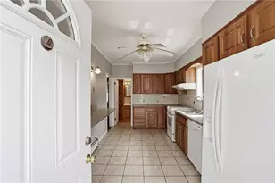 17 Victory St, Cumberland, RI 02864 - Photo 10