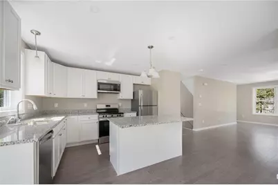 40 Farnum Pike #3, Smithfield, RI 02917 - Photo 10