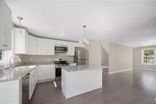 40 Farnum Pike, Smithfield, RI 02917 - Photo 10