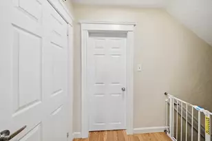 113 Woodside Ave, Pawtucket, RI 02861 - Photo 14