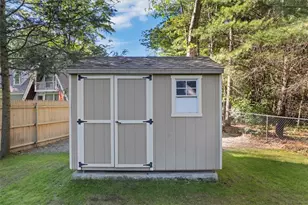 47 Smith Ave, Smithfield, RI 02828 - Photo 32