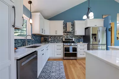 8 Robin Drive, North Kingstown, RI 02852 - Photo 12