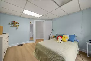 49 Arnold St, East Providence, RI 02915 - Photo 24