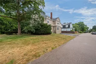 49 Arnold St, East Providence, RI 02915 - Photo 42