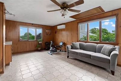 6 Varnum Avenue, Bristol, RI 02809 - Photo 18
