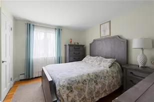 6 Varnum Ave, Bristol, RI 02809 - Photo 10