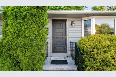 59 Liverpool Street, Warwick, RI 02886 - Photo 2