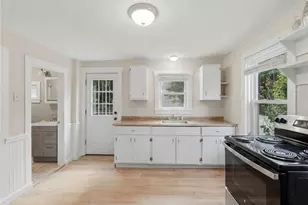 515 Davisville Rd, North Kingstown, RI 02852 - Photo 16