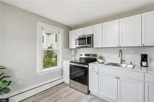 74 Pontiac St, Warwick, RI 02886 - Photo 20