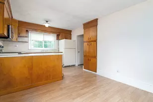 255 Farmington Ave, Cranston, RI 02920 - Photo 16