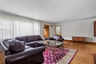 963 Hartford Ave, Johnston, RI 02919 - Photo 18