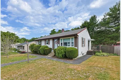 19 Louise Drive, West Warwick, RI 02893 - Photo 6