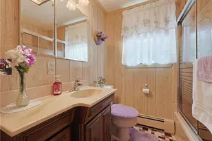 19 Louise Dr, West Warwick, RI 02893 - Photo 14