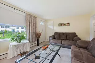 19 Louise Dr, West Warwick, RI 02893 - Photo 12