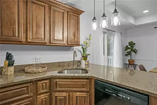 183 Alabama Ave, Providence, RI 02905 - Photo 12