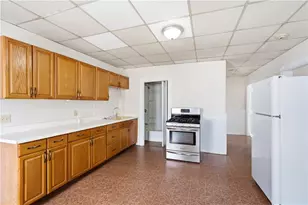 68 Winter St, Lincoln, RI 02838 - Photo 32