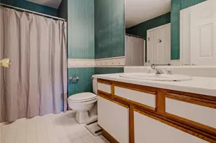 424 North Ln, Bristol, RI 02809 - Photo 30