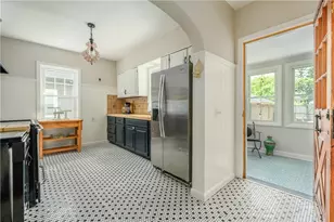 52 Forbes St, Providence, RI 02908 - Photo 12
