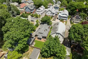 229 6th St, Providence, RI 02906 - Photo 46