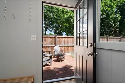 229 6th Street, Providence, RI 02906 - Photo 26